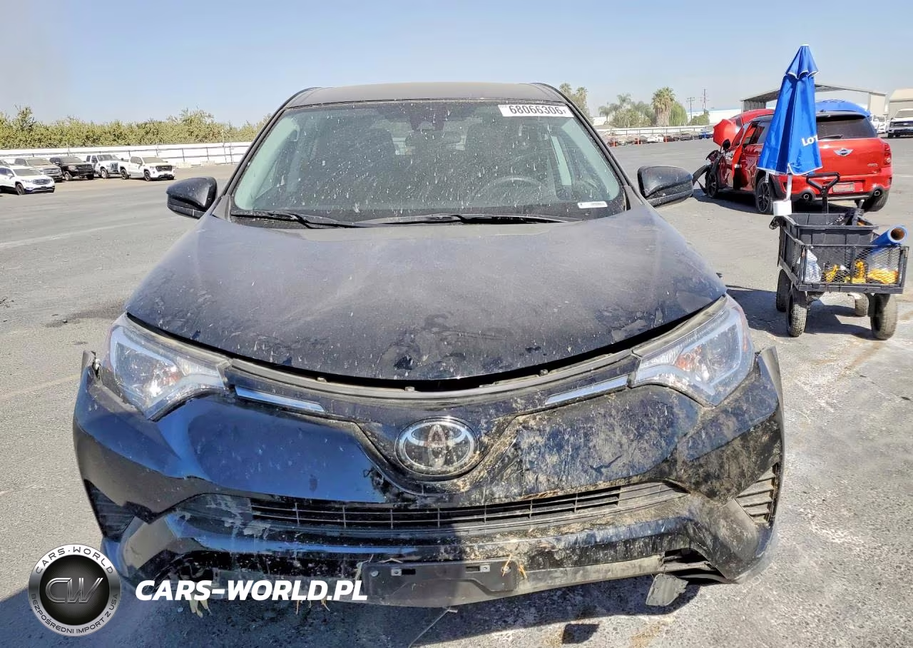 2018 Toyota Rav4 Le VIN:2T3ZFREV3JW491028 - 5