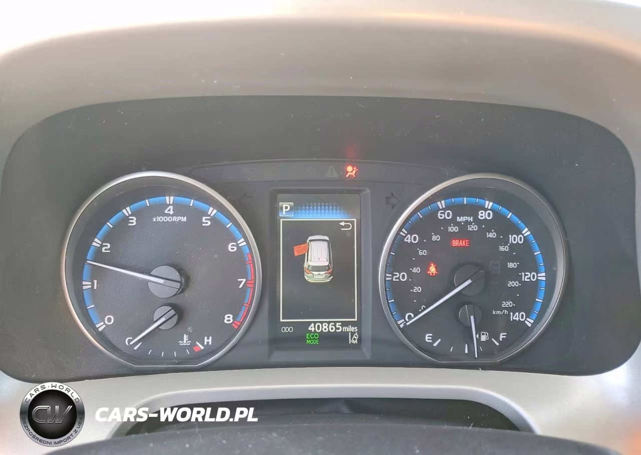 2018 Toyota Rav4 Le VIN:2T3ZFREV3JW491028 - 9