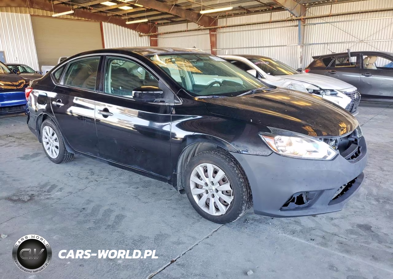 2016 Nissan Sentra S VIN:3N1AB7AP4GY304700 - 4