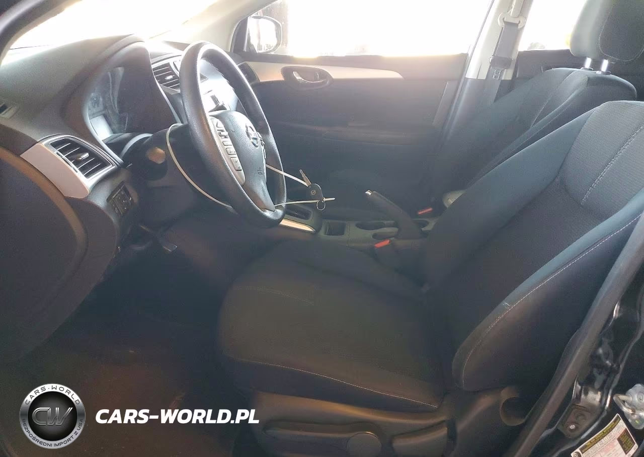 2016 Nissan Sentra S VIN:3N1AB7AP4GY304700 - 7