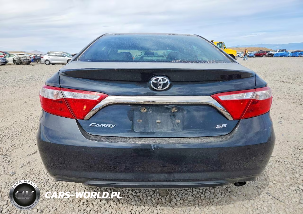 2016 Toyota Camry Se VIN:4T1BF1FK1GU262453 - 6