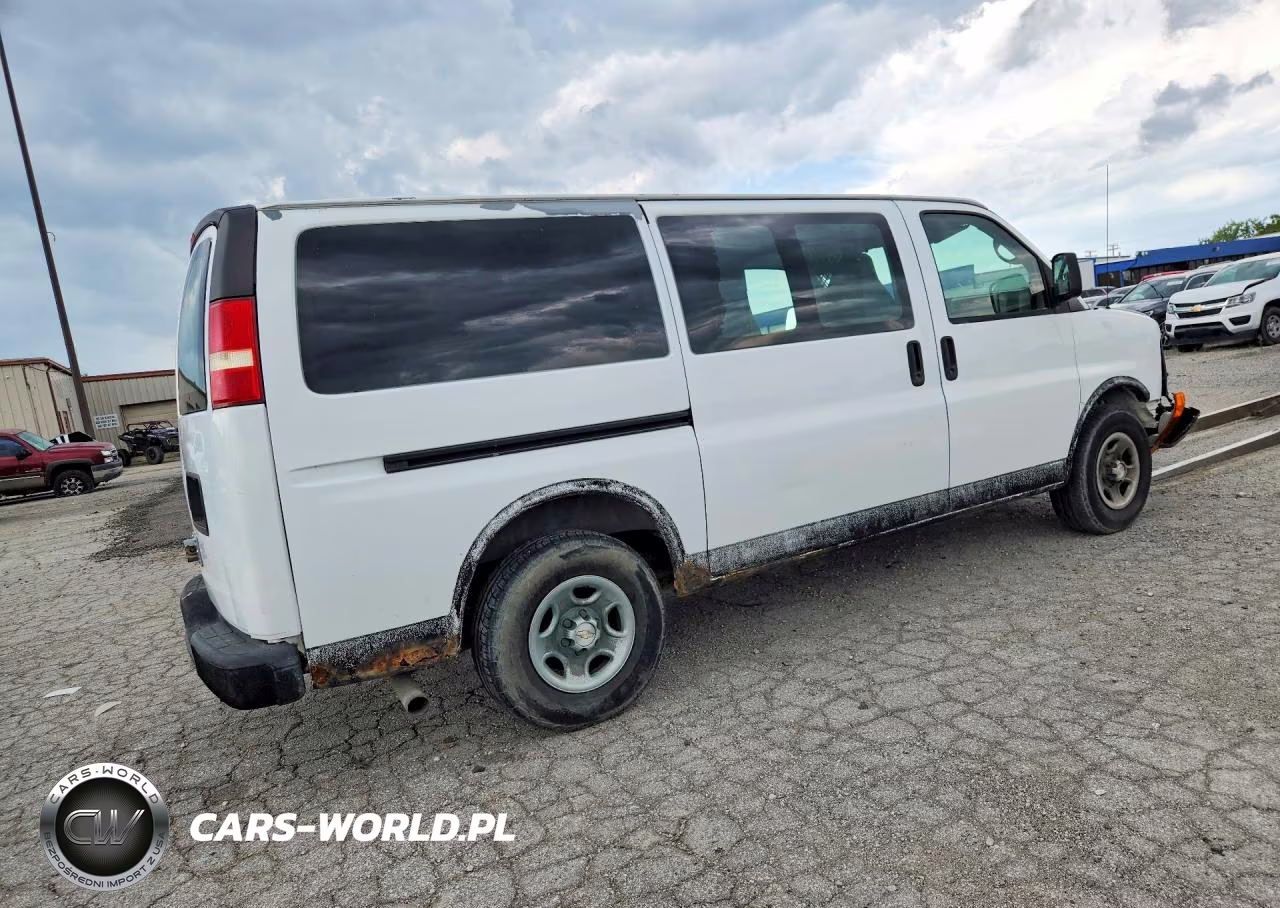 2007 Chevrolet Express Delivery Van VIN:1GCFG15X971226141 - 3