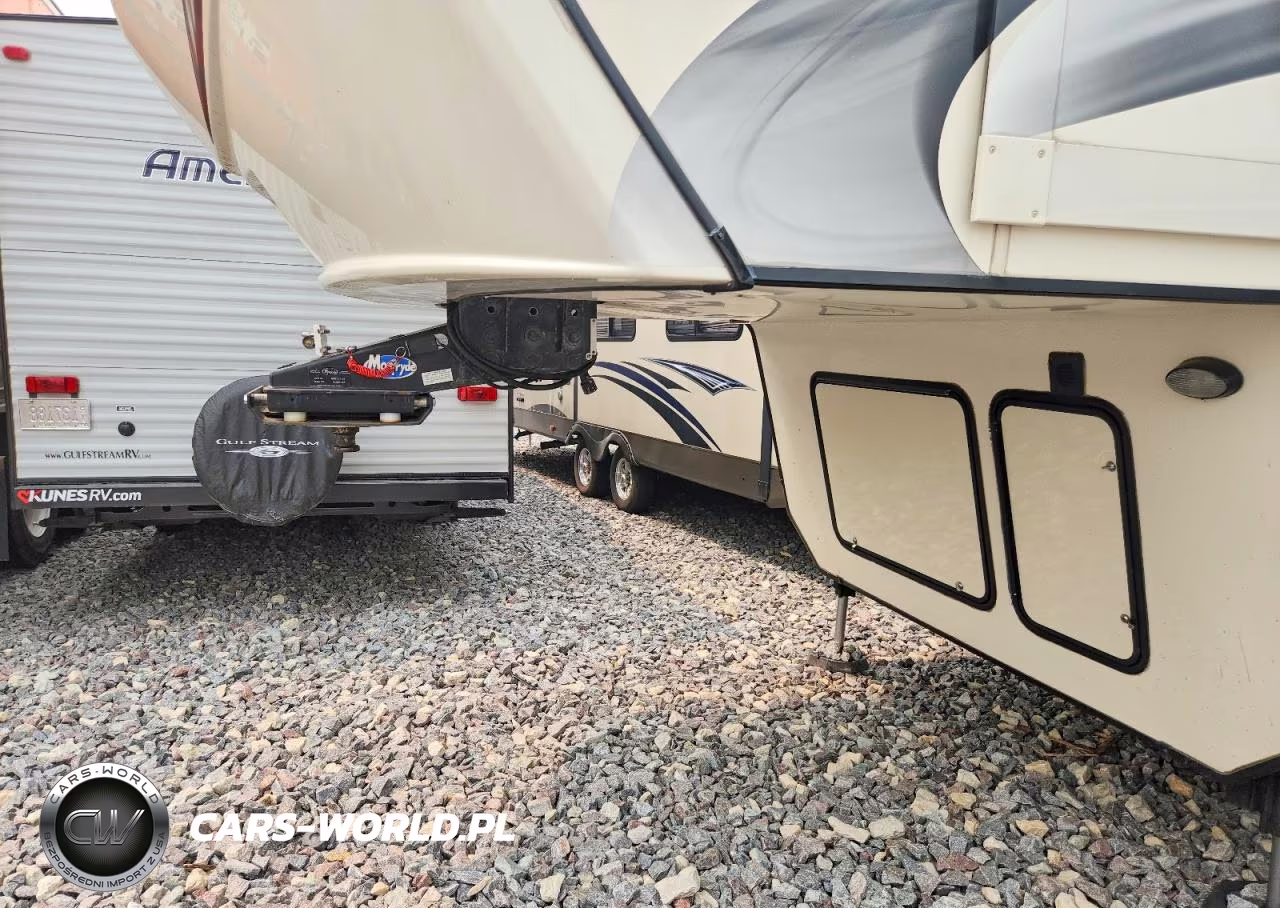 2014 Keystone Montana Camper VIN:4YDF34023E4701378 - 8