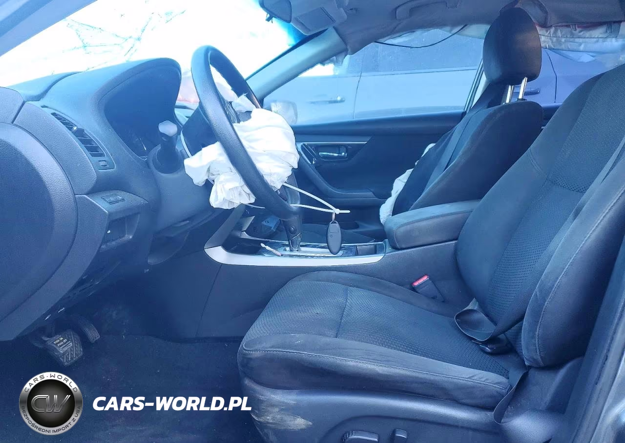2014 Nissan Altima 2.5 S VIN:1N4AL3AP3EN373624 - 7