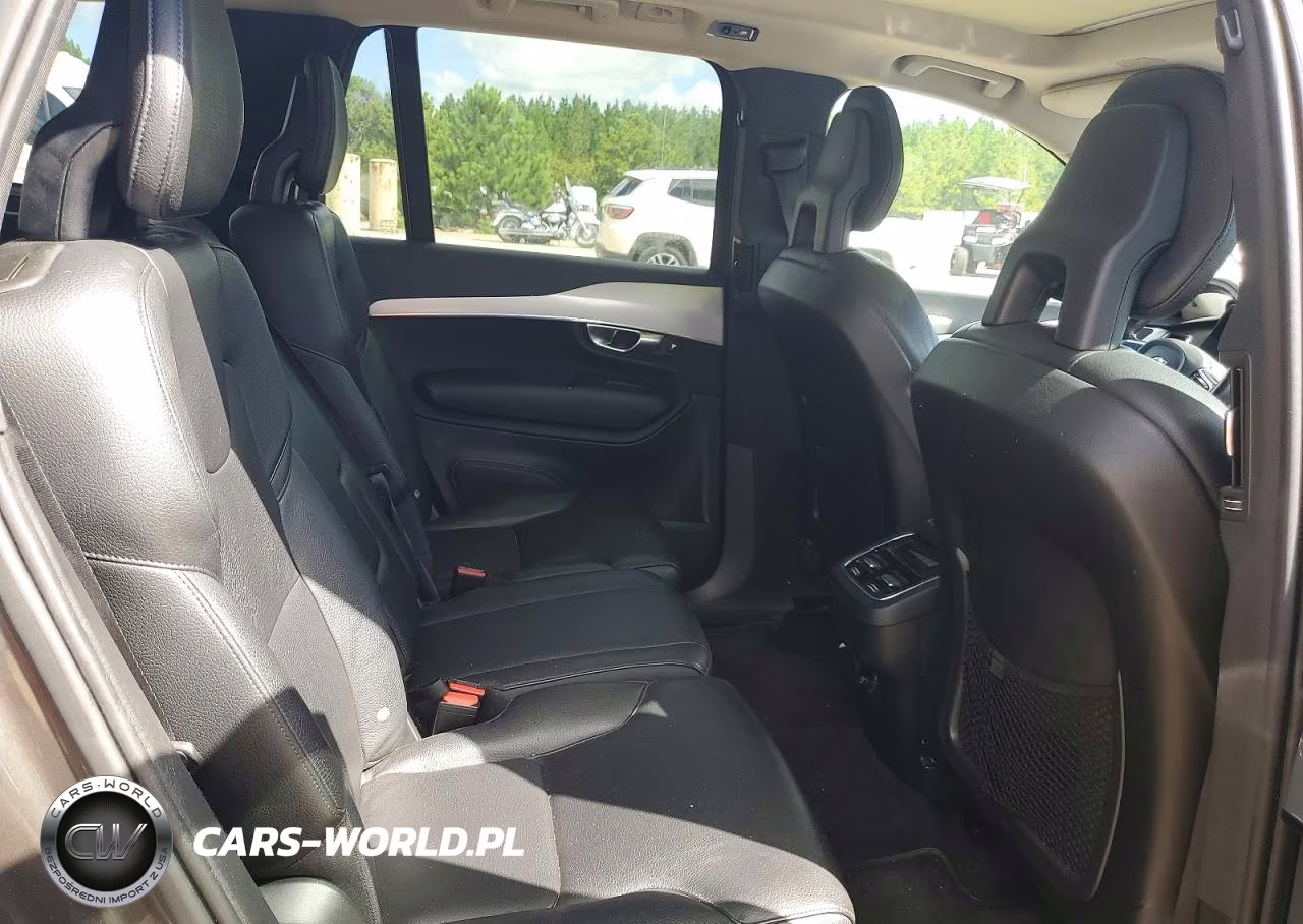 2018 Volvo Xc90 T6 VIN:YV4A22PK1J1327582 - 10