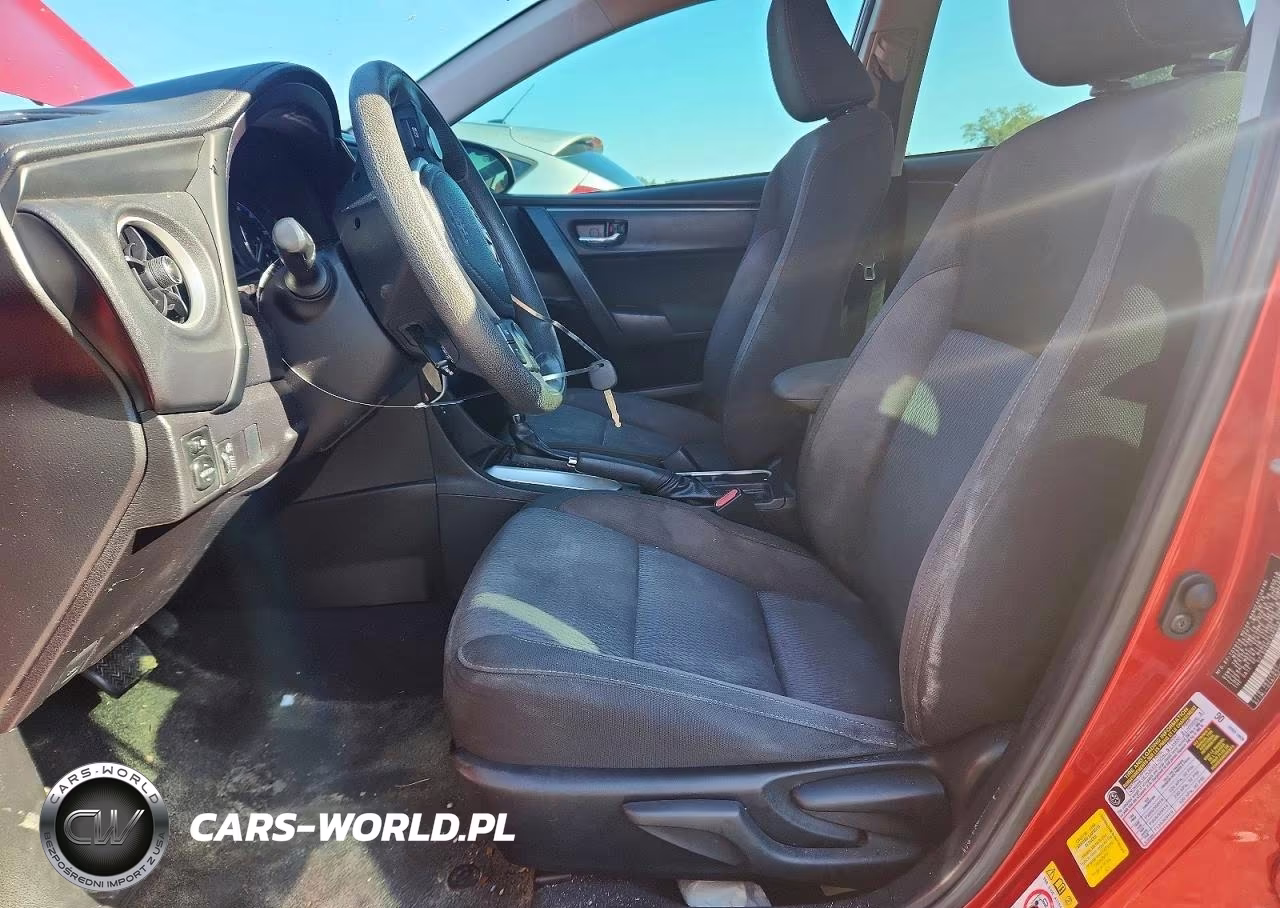 2019 Toyota Corolla Le VIN:5YFBURHE8KP858357 - 7