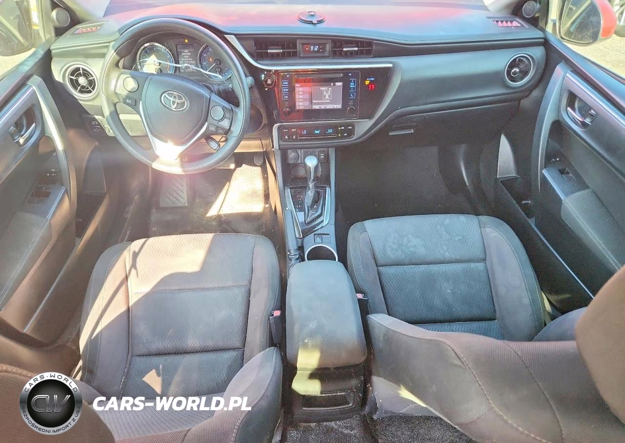 2019 Toyota Corolla Le VIN:5YFBURHE8KP858357 - 8