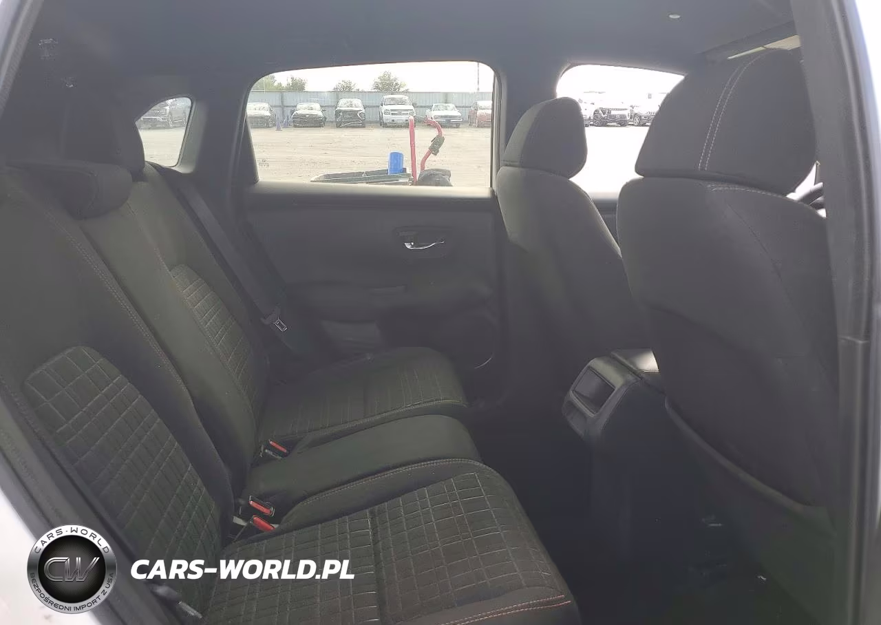 2025 Honda Hr-V Sport VIN:3CZRZ2H50SM701060 - 11