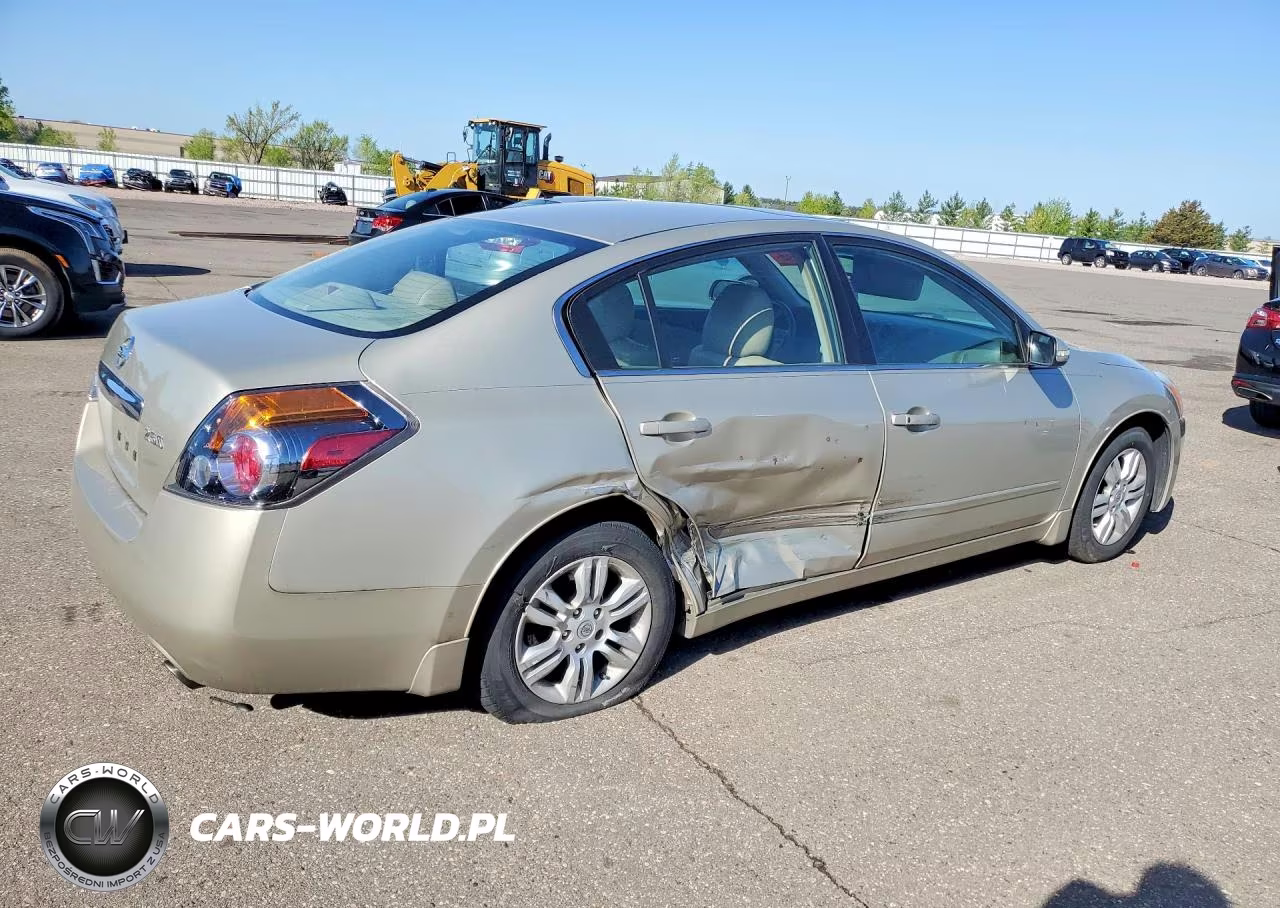 2010 Nissan Altima 2.5 VIN:1N4AL2AP5AN413996 - 3