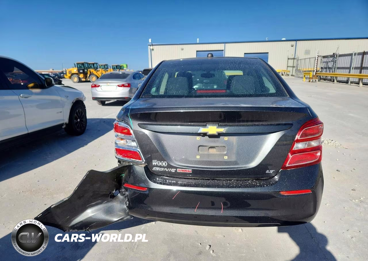 2017 Chevrolet Sonic Lt VIN:1G1JD5SB7H4145618 - 6