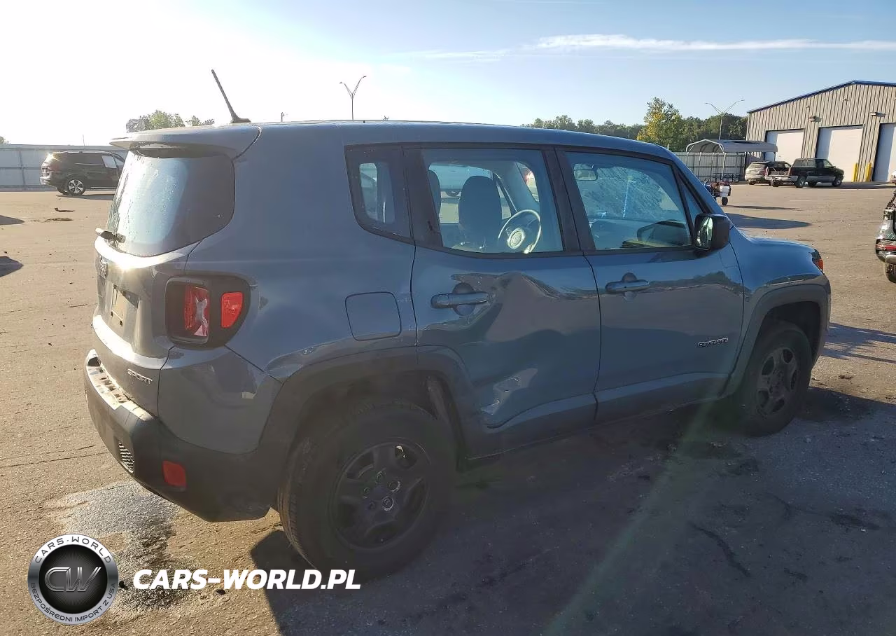 2016 Jeep Renegade Sport VIN:ZACCJBAT8GPE34637 - 3