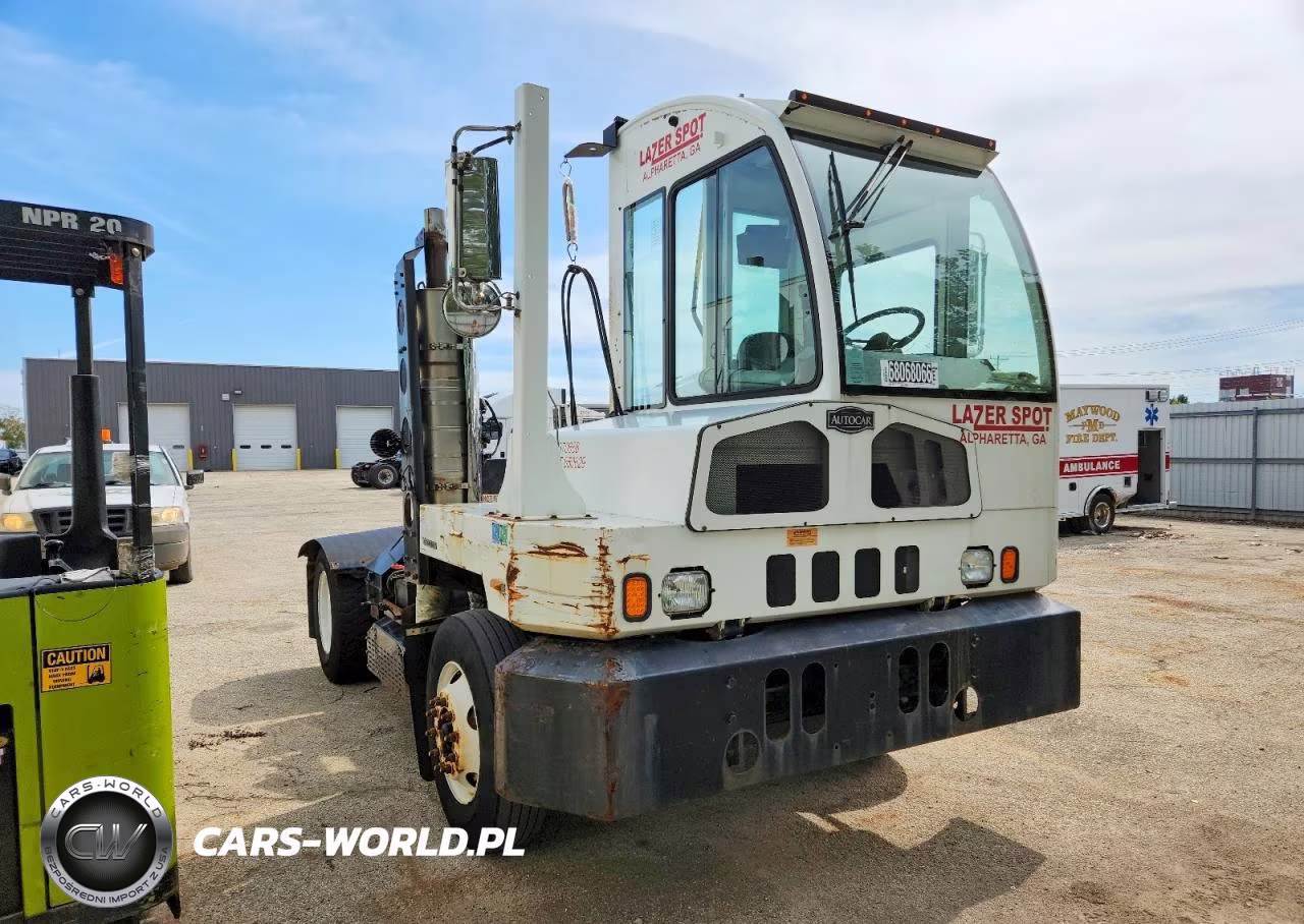 2017 Autocar Xspotter Yard Truck VIN:516H4GB20HH223306 - 13