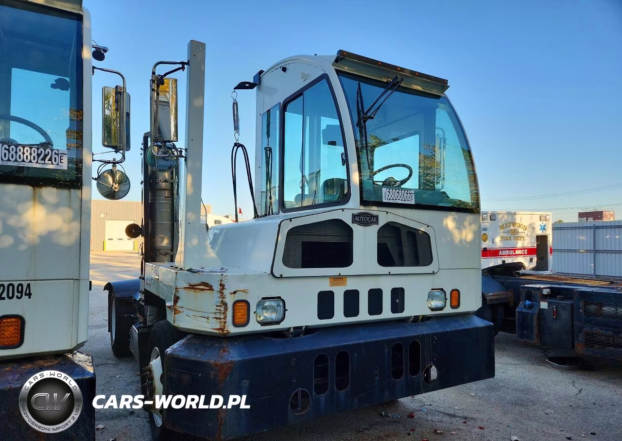 2017 Autocar Xspotter Yard Truck VIN:516H4GB20HH223306 - 4