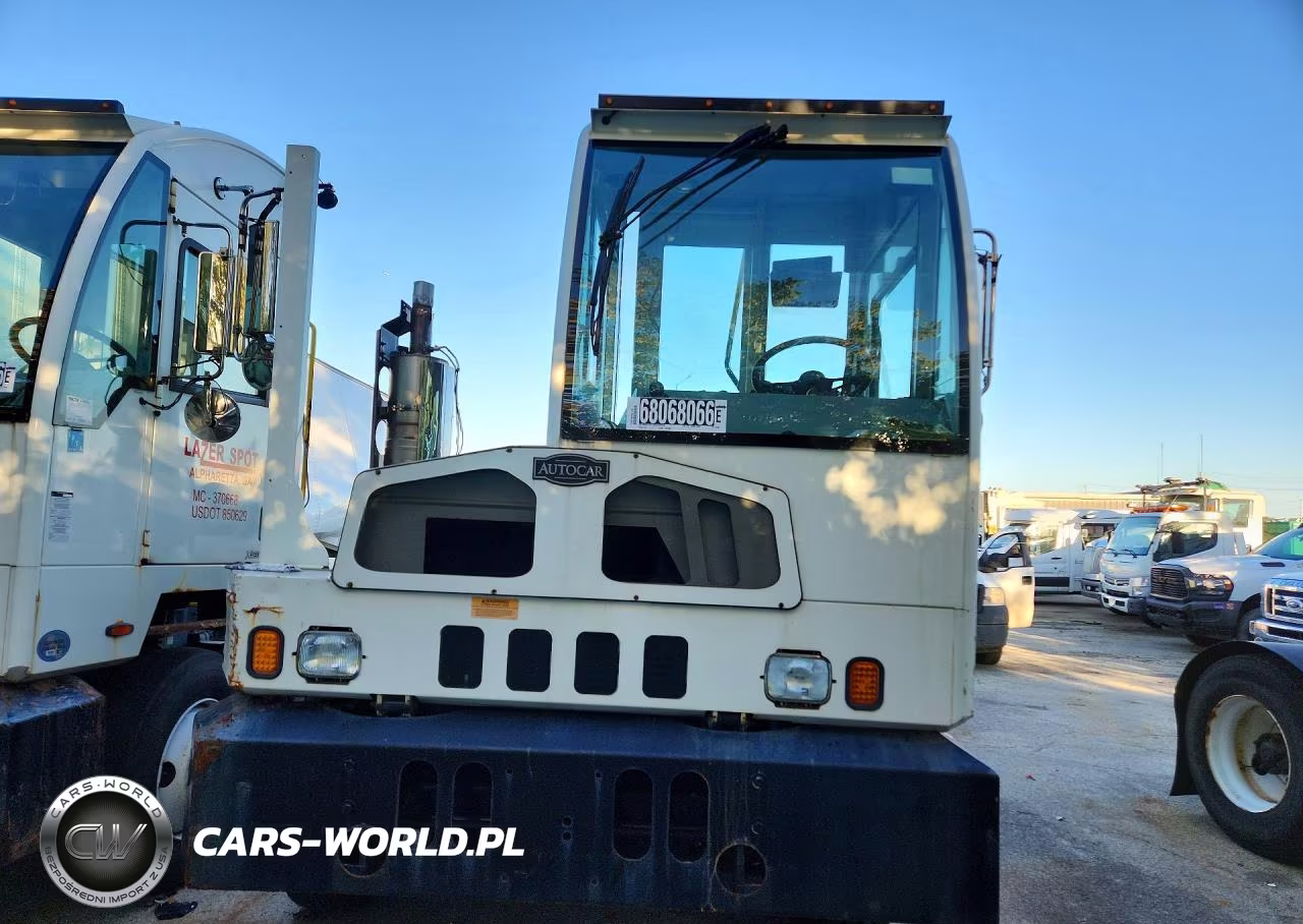 2017 Autocar Xspotter Yard Truck VIN:516H4GB20HH223306 - 5