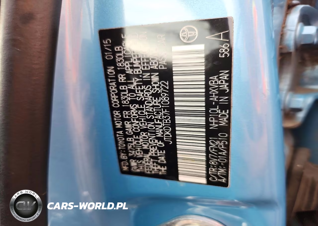 2015 Toyota Prius C Two VIN:JTDKDTB37F1089722 - 12