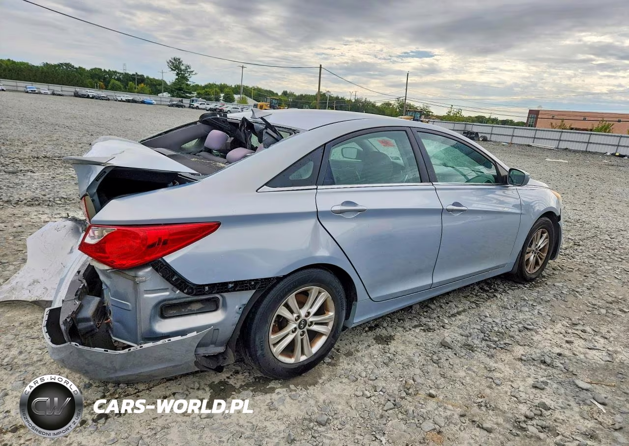 2013 Hyundai Sonata Gls VIN:5NPEB4AC7DH790051 - 3
