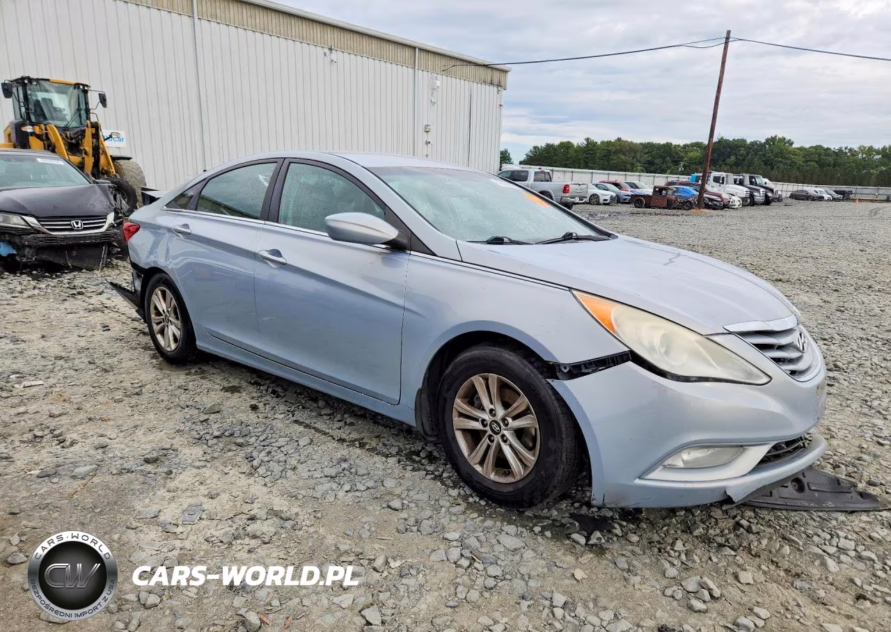2013 Hyundai Sonata Gls VIN:5NPEB4AC7DH790051 - 4