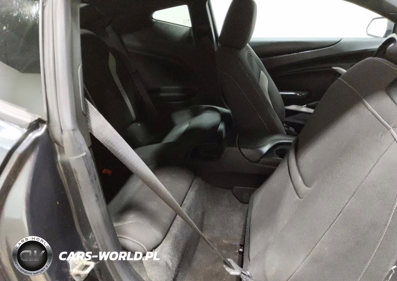2018 Chevrolet Camaro Lt VIN:1G1FB1RS8J0163245 - 10