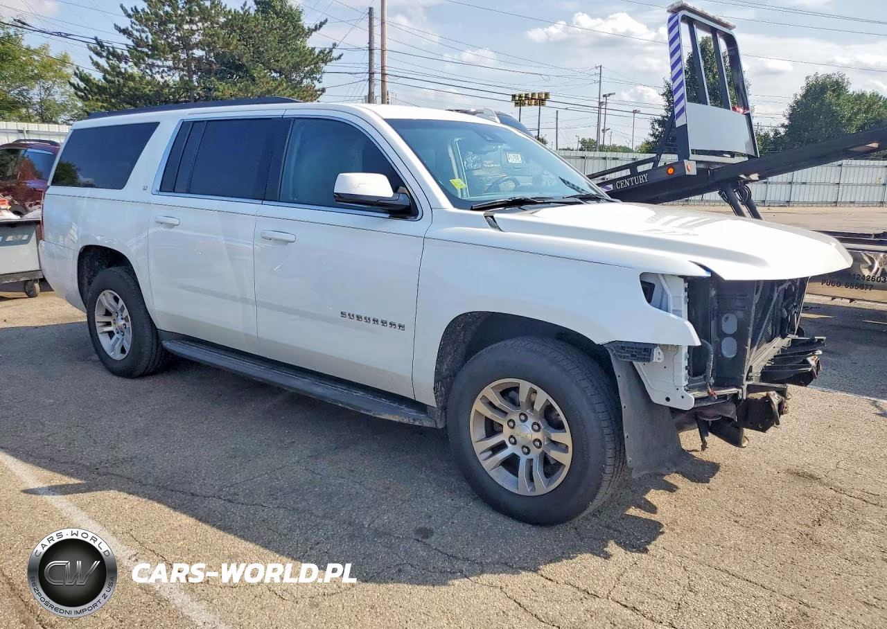 2018 Chevrolet Suburban K1500 Lt VIN:1GNSKHKC5JR111169 - 4