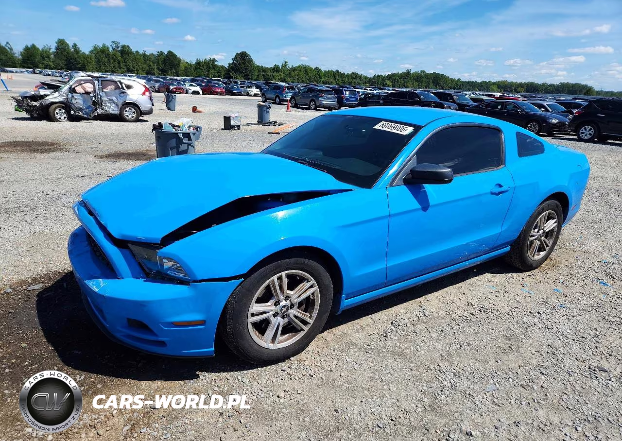 2014 Ford Mustang VIN:1ZVBP8AM8E5201530 - 1