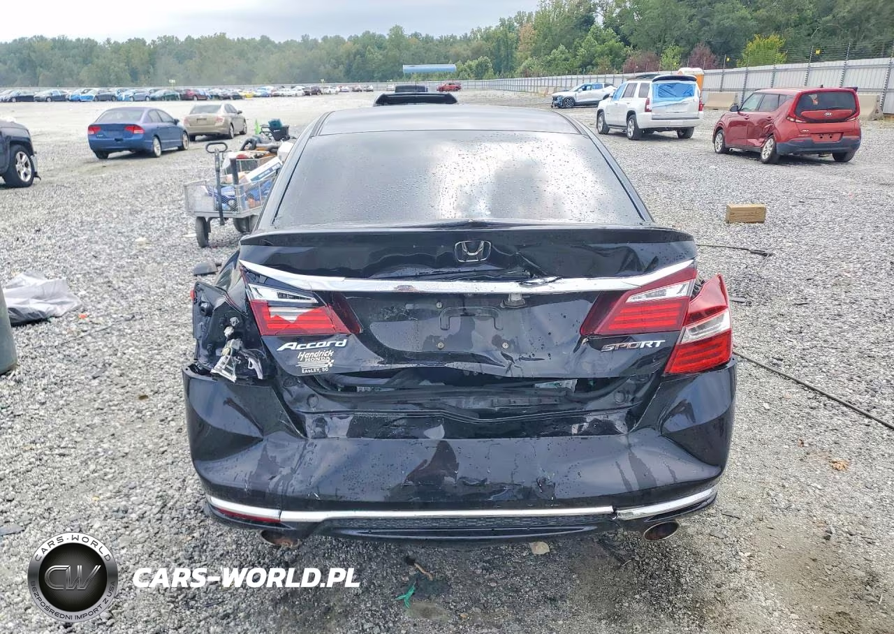 2017 Honda Accord Sport VIN:1HGCR2F52HA275961 - 6