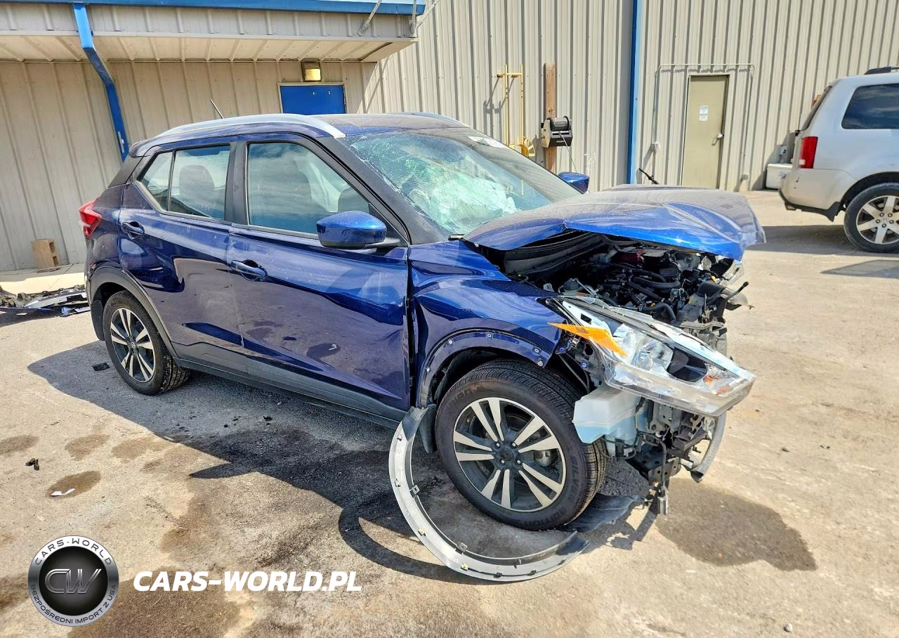 2019 Nissan Kicks Sv VIN:3N1CP5CU3KL497039 - 4