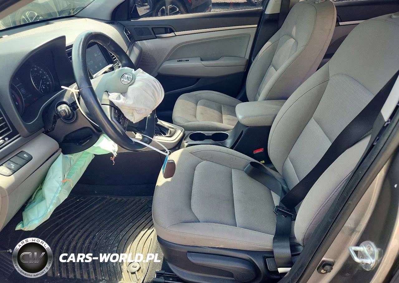 2018 Hyundai Elantra Value Edition VIN:KMHD84LF9JU555486 - 7