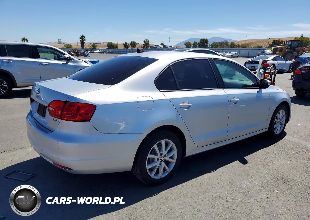 2012 Volkswagen Jetta Se VIN:3VWDP7AJ7CM340743 - 3