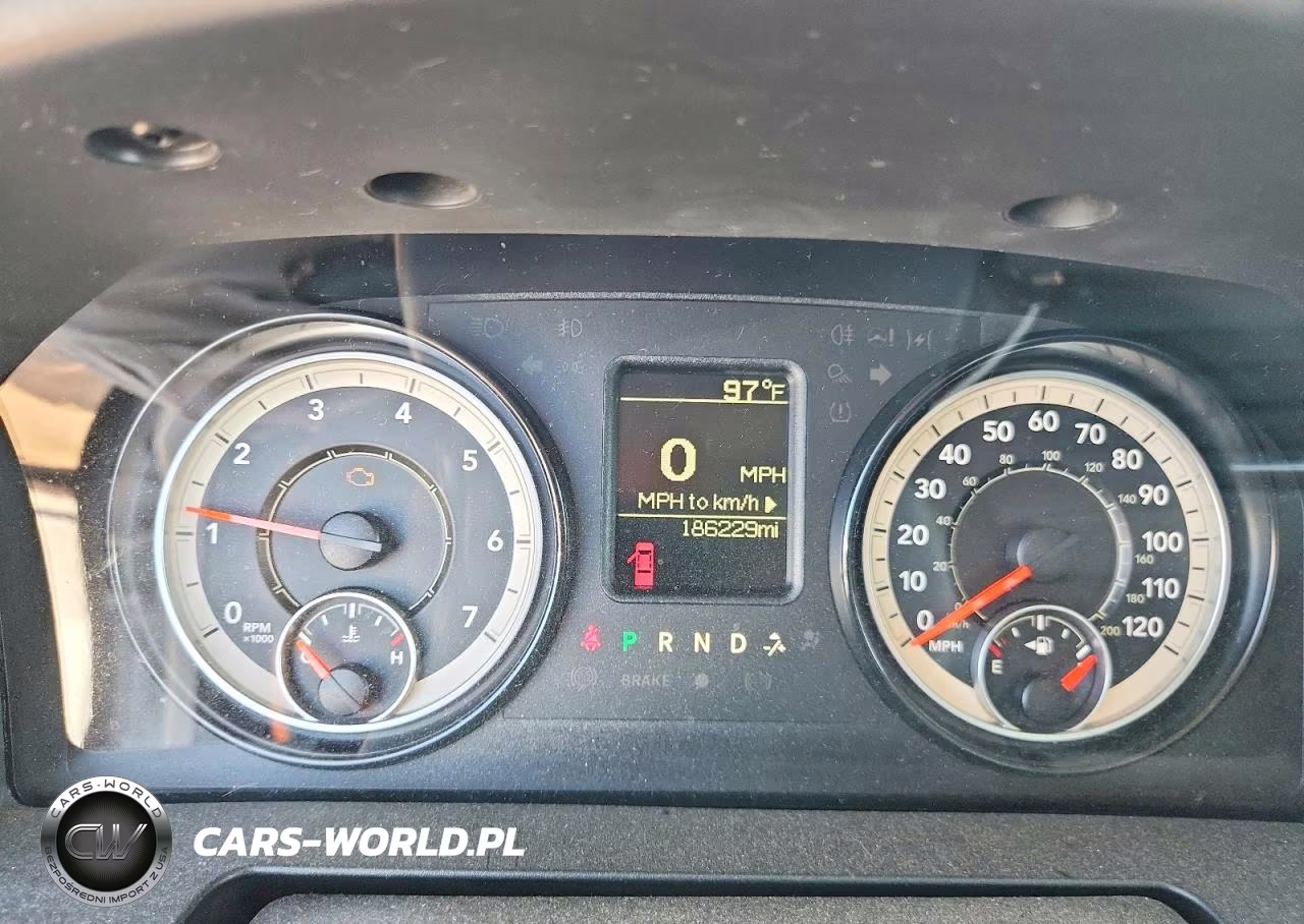 2017 Ram 1500 St VIN:1C6RR7FG2HS759900 - 9
