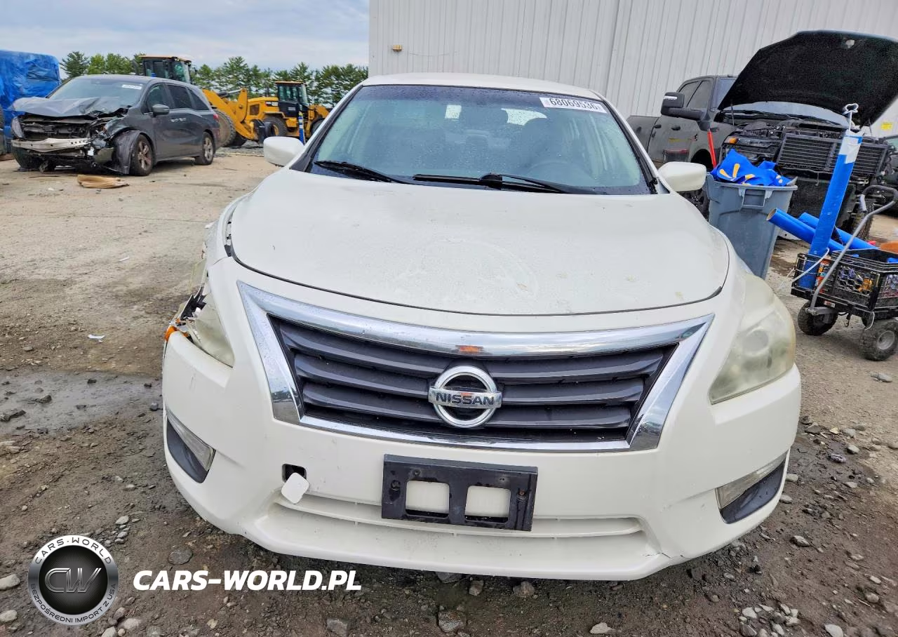 2013 Nissan Altima 2.5 VIN:1N4AL3AP8DC117327 - 5
