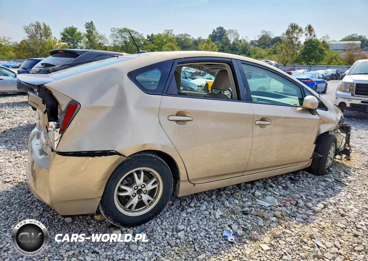 2011 Toyota Prius Four VIN:JTDKN3DU9B1416165 - 3