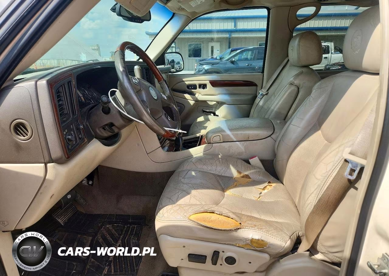 2006 Cadillac Escalade Luxury VIN:1GYEK63NX6R145118 - 7
