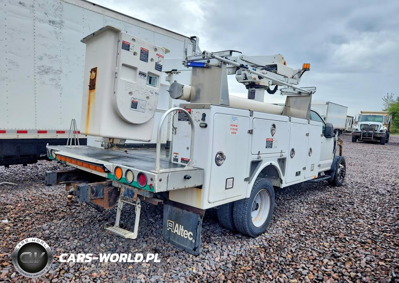 2017 Ford F450 Super Duty Cable Placer Bucket Truck VIN:1FDUF4GY1HED18545 - 3