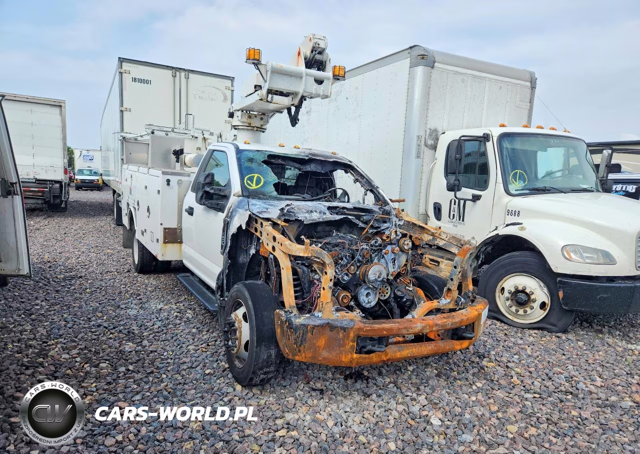 2017 Ford F450 Super Duty Cable Placer Bucket Truck VIN:1FDUF4GY1HED18545 - 4