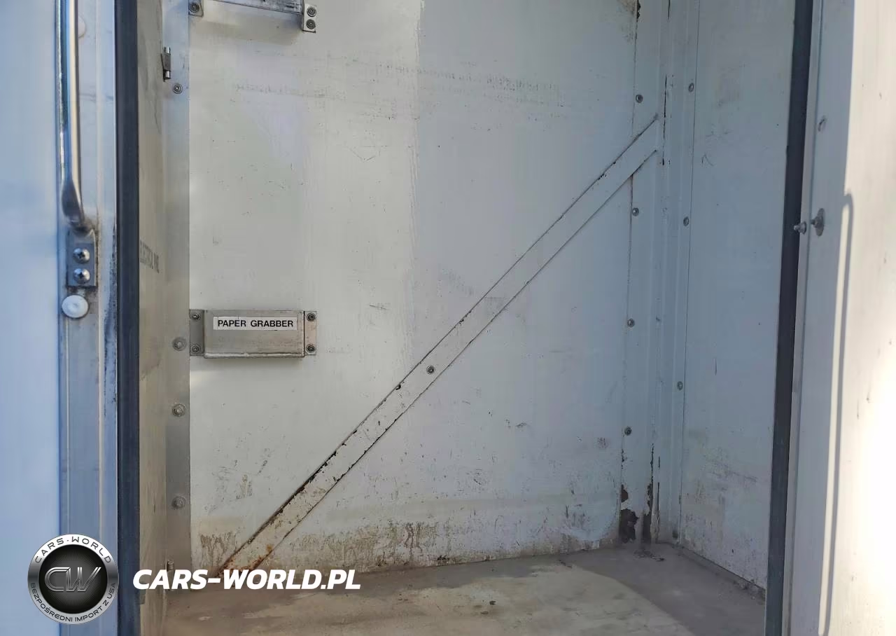 2019 Isuzu Nrr Box Truck VIN:JALE5W168K7304859 - 10