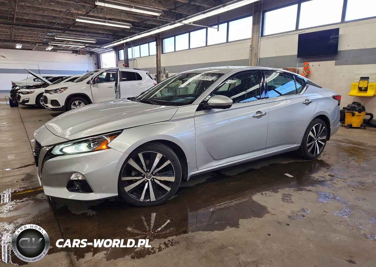 2021 Nissan Altima Platinum