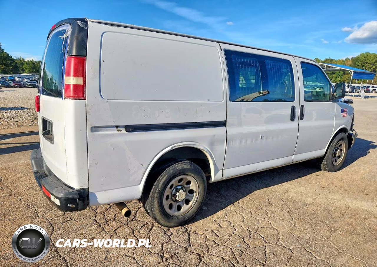 2013 Chevrolet Express G1500 VIN:1GCSGAFXXD1179274 - 3