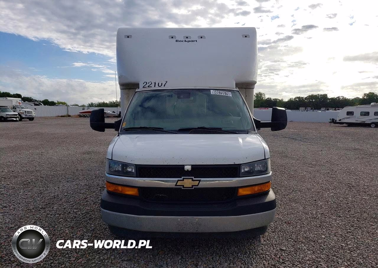 2022 Chevrolet Express G4500 Delivery Truck VIN:1HA6GUC75NN003309 - 5