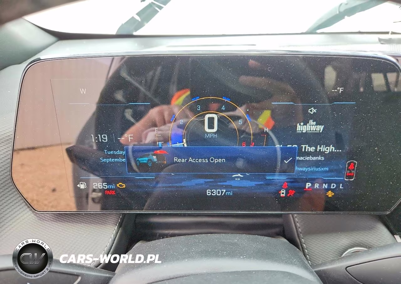2026 Chevrolet Equinox Lt VIN:3GNAXHEG5TL332437 - 9
