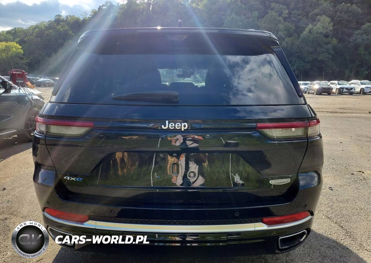 2023 Jeep Grand Cherokee Summit 4Xe VIN:1C4RJYE62P8792020 - 6