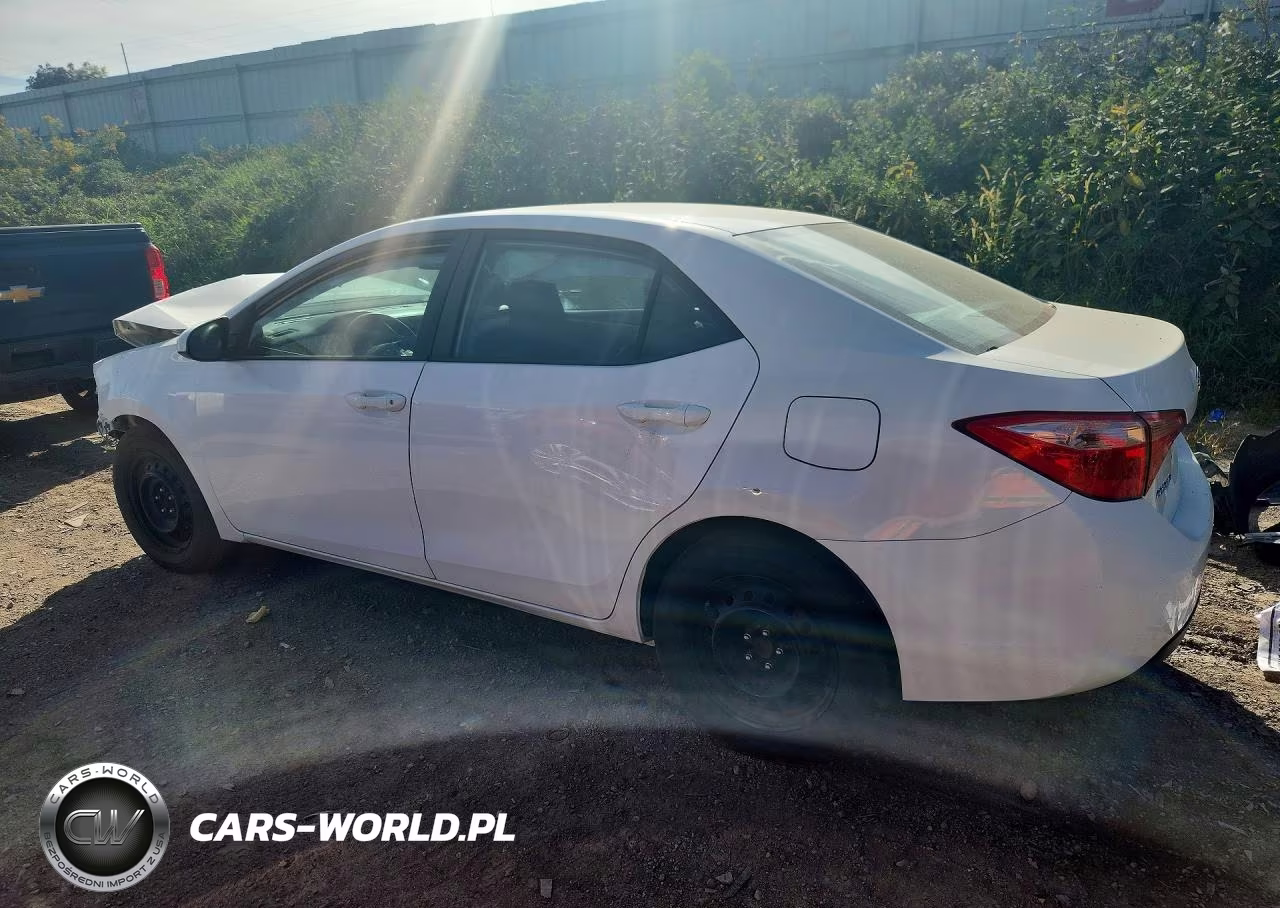 2018 Toyota Corolla Le VIN:2T1BURHE6JC034288 - 2