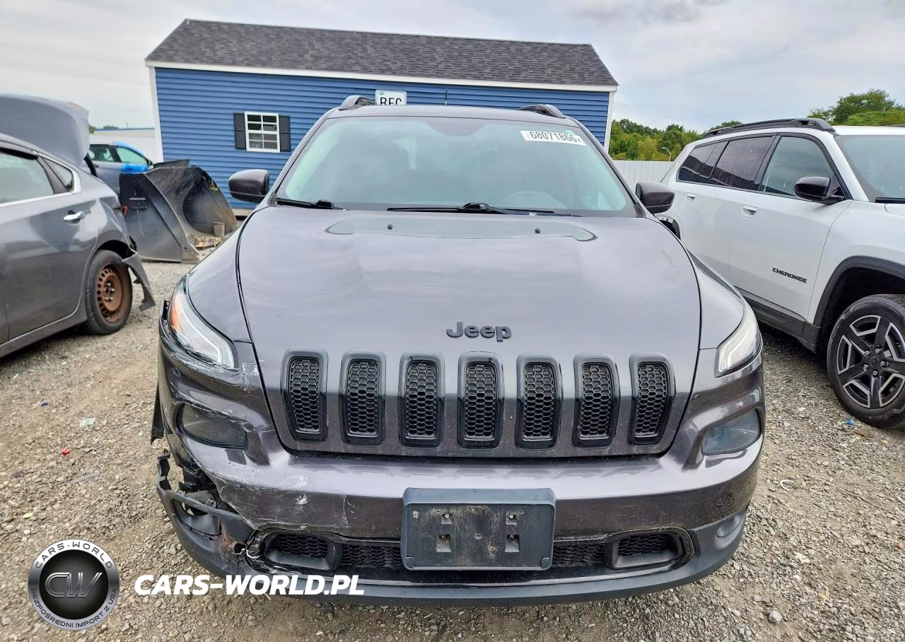 2016 Jeep Cherokee Latitude VIN:1C4PJMCS1GW198949 - 5
