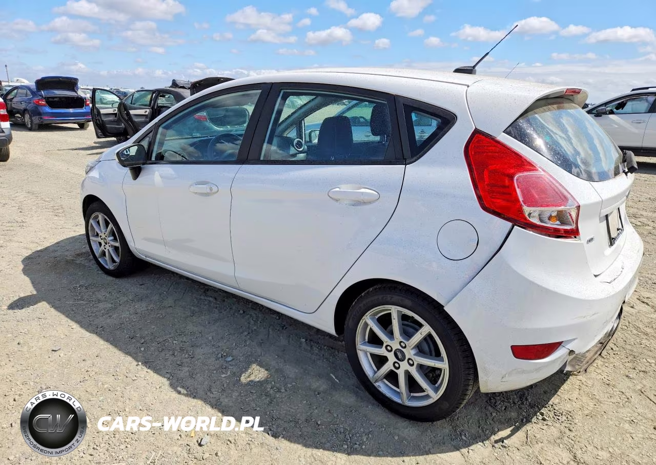 2019 Ford Fiesta Se VIN:3FADP4EJ9KM137840 - 2