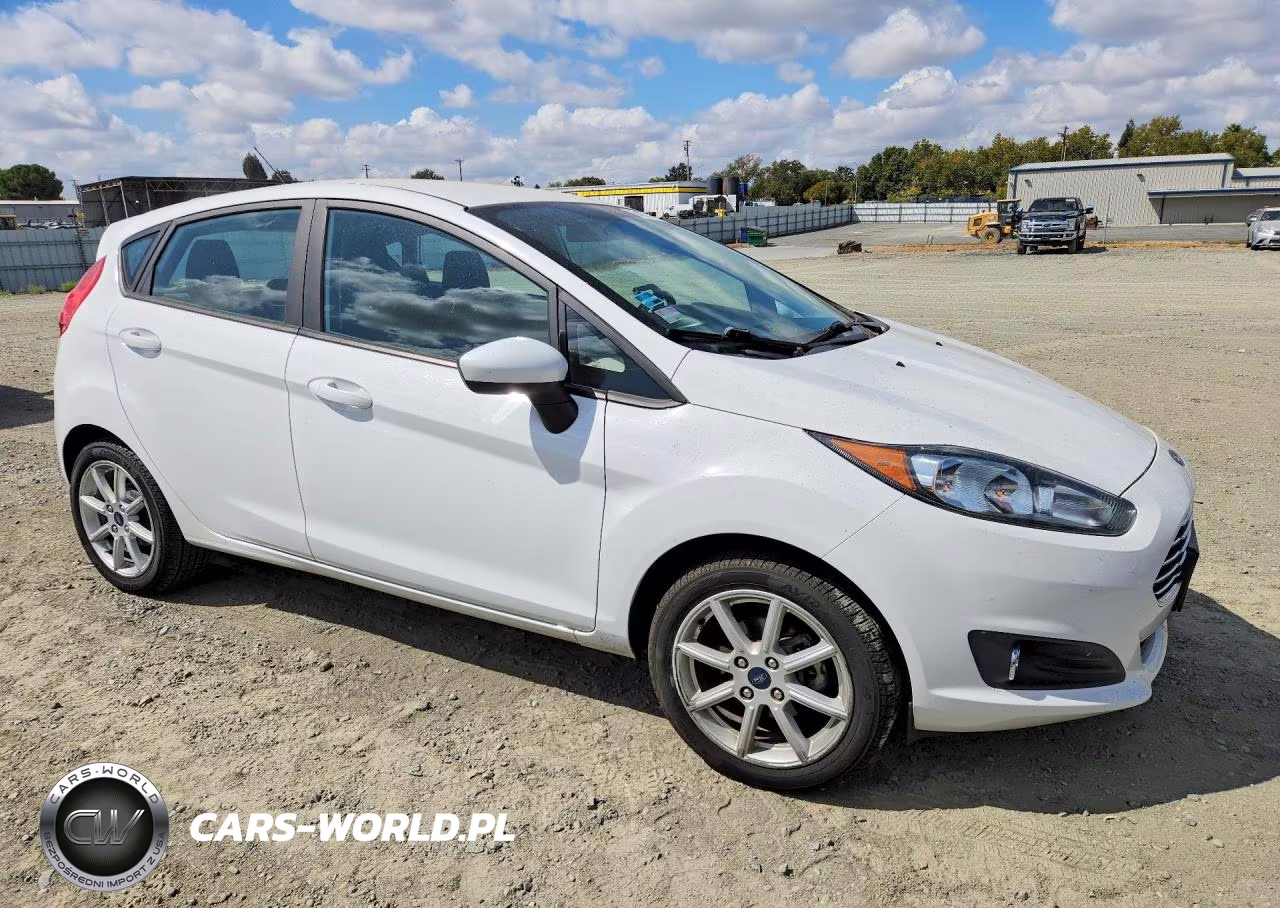 2019 Ford Fiesta Se VIN:3FADP4EJ9KM137840 - 4