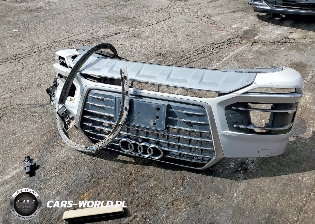 2018 Audi Q7 Premium Plus VIN:WA1LAAF78JD000210 - 13