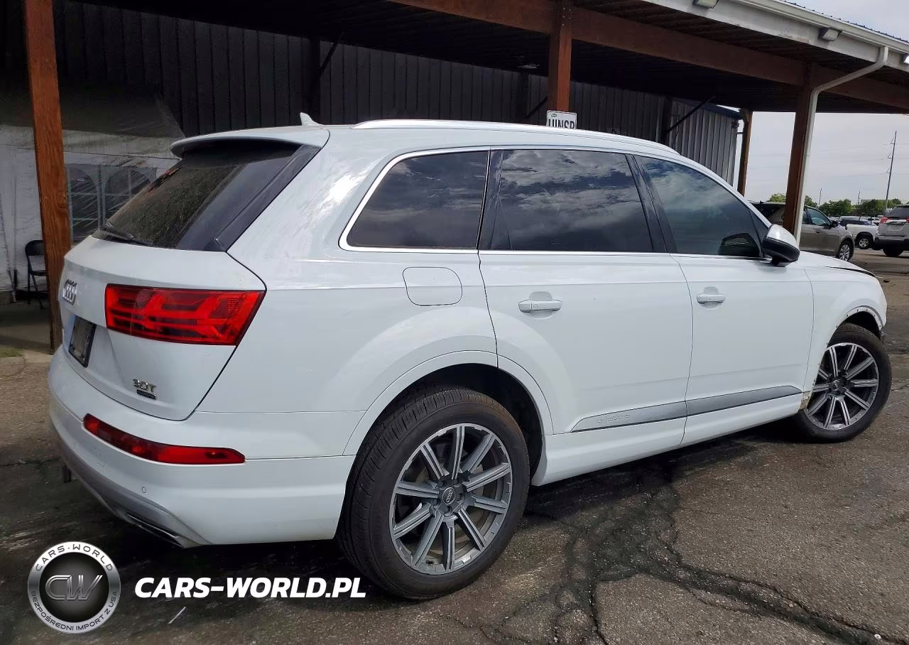 2018 Audi Q7 Premium Plus VIN:WA1LAAF78JD000210 - 3