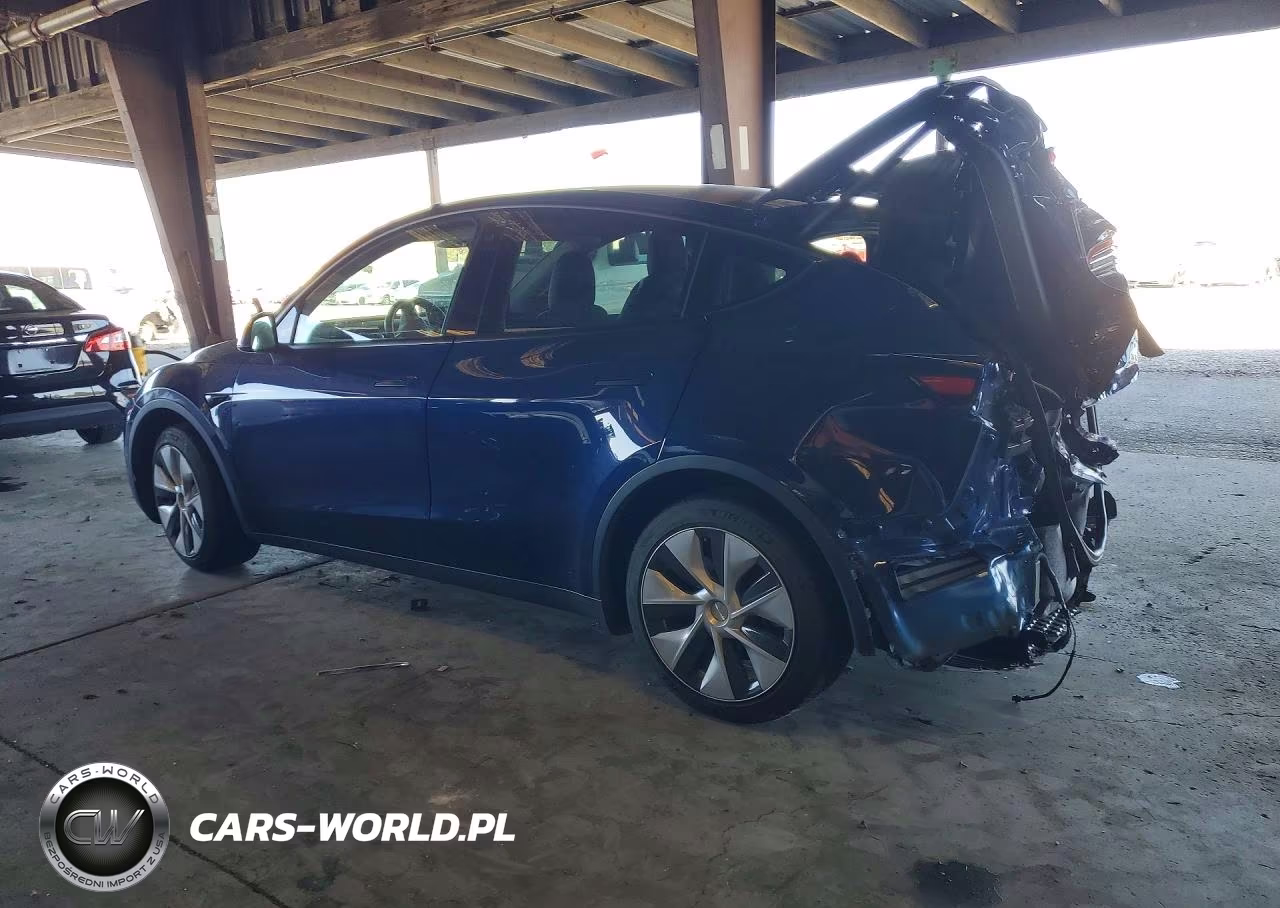 2022 Tesla Model Y VIN:7SAYGDEE5NF355770 - 2