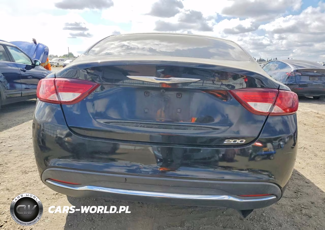 2015 Chrysler 200 Limited VIN:1C3CCCAB4FN630903 - 6