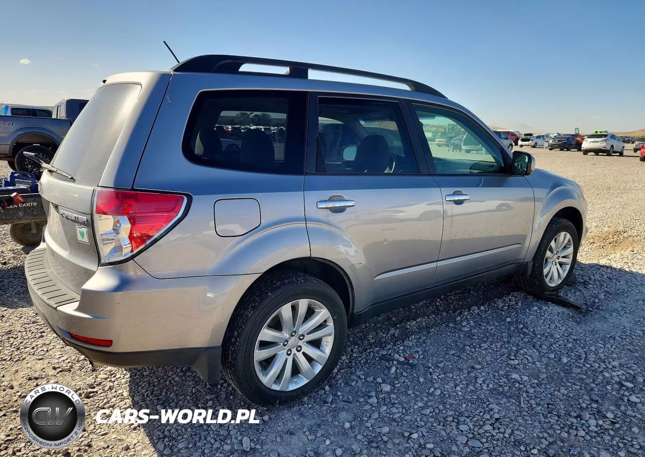 2011 Subaru Forester 2.5X Premium VIN:JF2SHBDC1BH782980 - 3