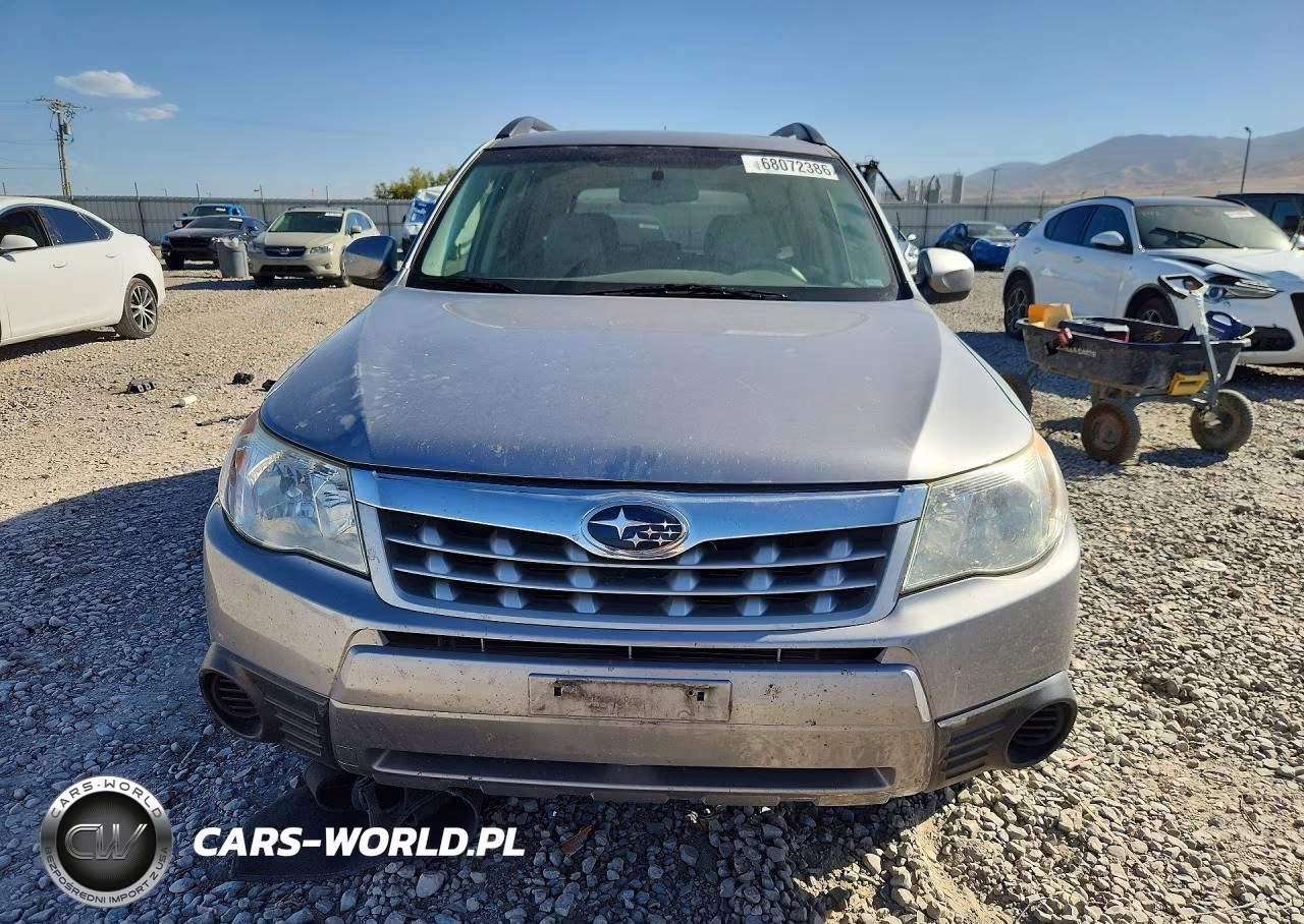 2011 Subaru Forester 2.5X Premium VIN:JF2SHBDC1BH782980 - 5